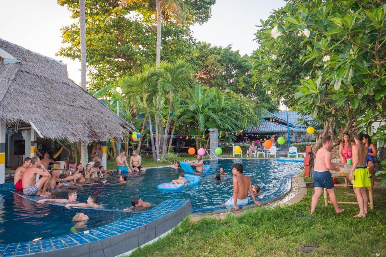 Asia Blue - Beach Hostel Hacienda Koh Phangan Exteriör bild