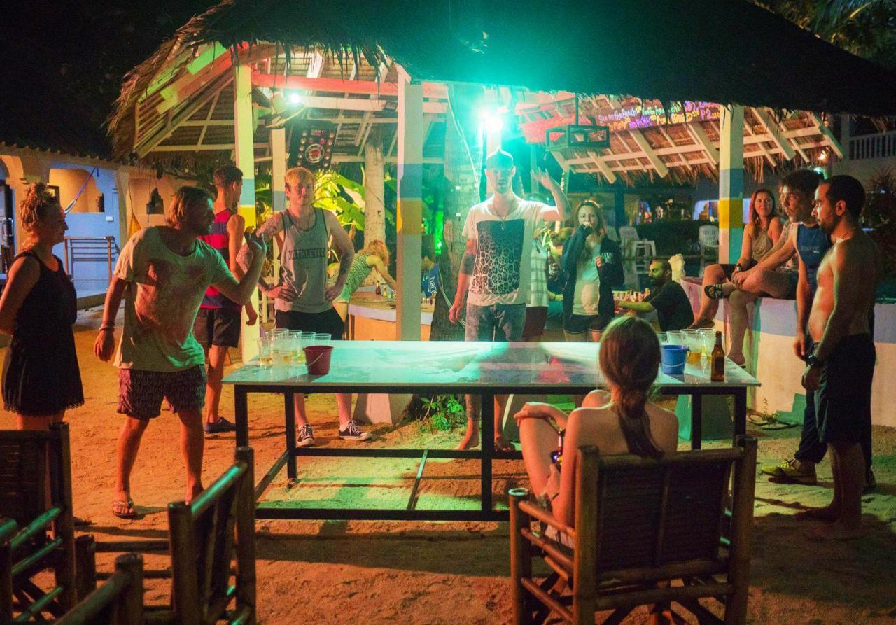 Asia Blue - Beach Hostel Hacienda Koh Phangan Exteriör bild